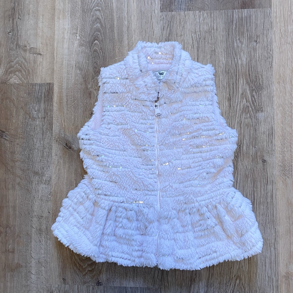 🚺🍼 Widgeon pale pink faux fur vest